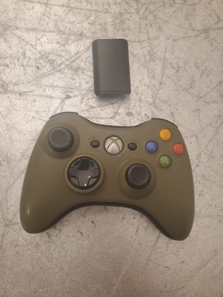 Microsoft Xbox 360 Limited Edition Halo 3 Green Controller