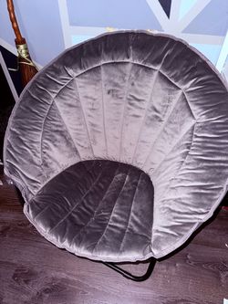 Round Chair