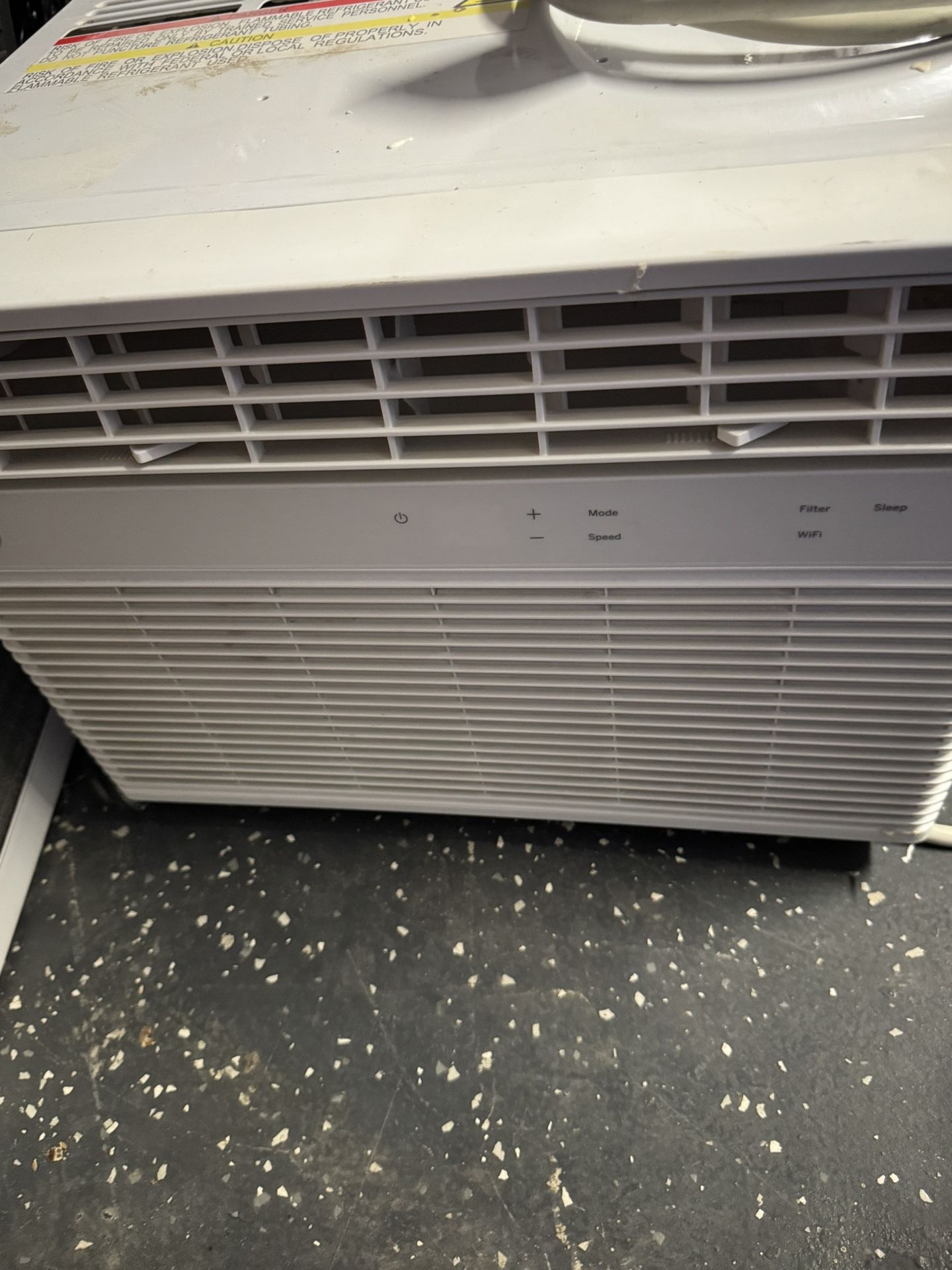 Window AC Unit