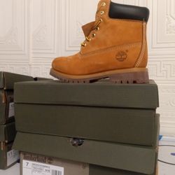 Timberland Wheat Size 7, 8, 10, 10,12