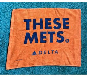 Mets postseason rally towel 2022