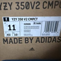 Yeezy 350 V2