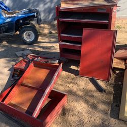 Snap On Rolly Cart 9 Drawers Needs Cleaned Up. $150 South Phx Area Pickup Has Some Rust All 9 Drawers Ate There