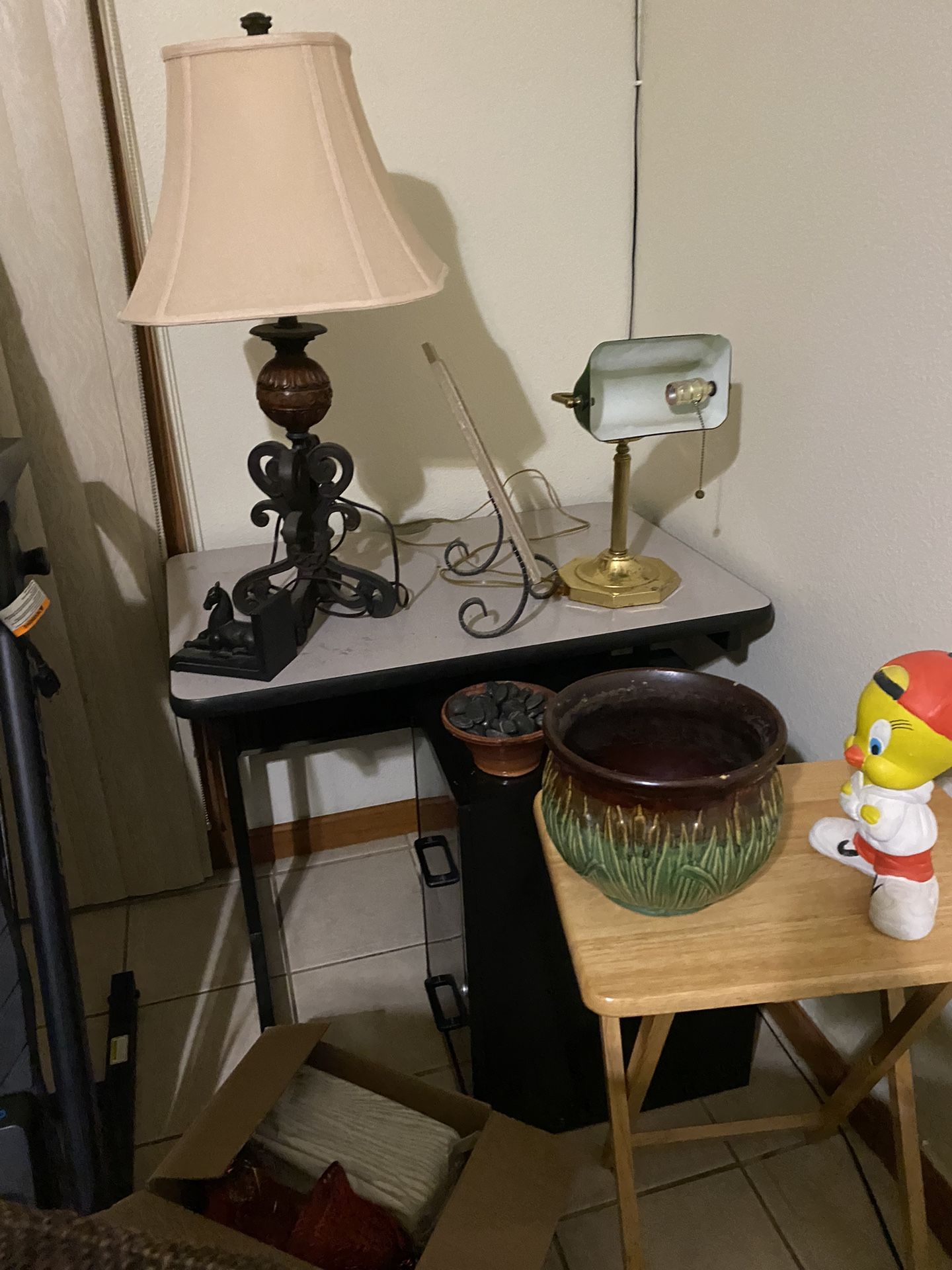 Home Decor Desk