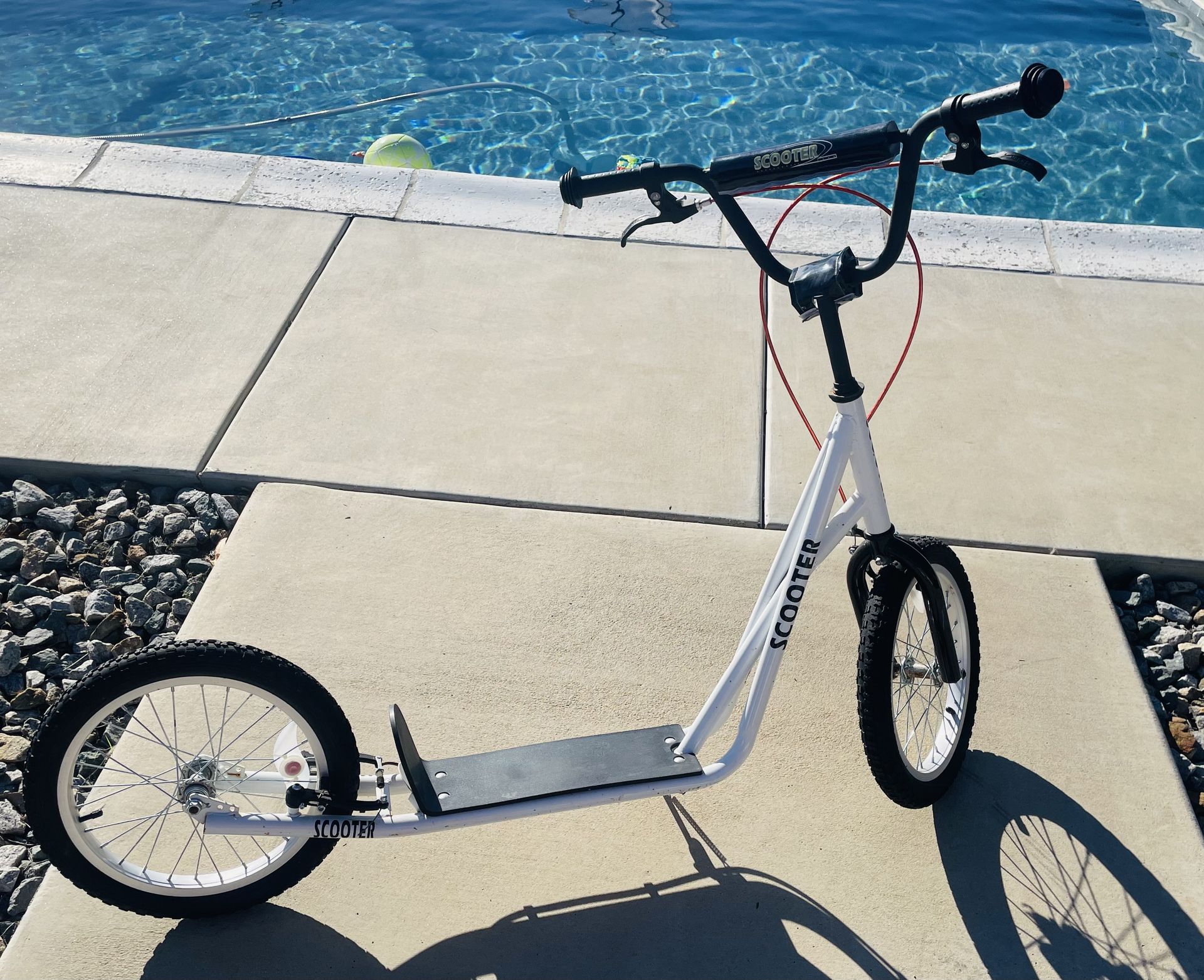 Youth scooter - $45- adjustable handlebars