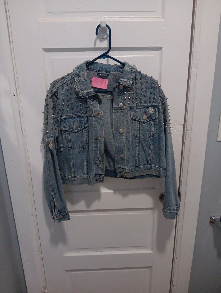 MAKE AN OFFER AZALEA WANG MEDIUM