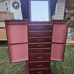 Jewelry Chest
