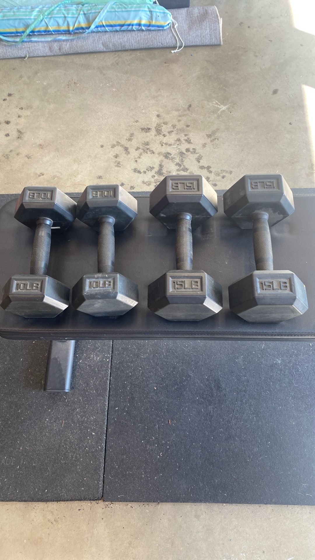 Two Pairs Of Dumbbells 10 & 15lb (50lb Total) $40