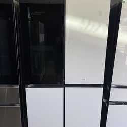 23 cu - Samsung 4 Door Flex Counter Depth Refrigerator