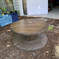 vintage round craft/ coffee table