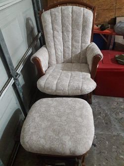 Rocking chair w ottoman