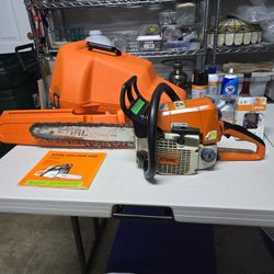 Stihl 021 Chainsaw With Case & Owners Manual
