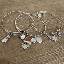 Holiday Alex And Ani Bracelet 