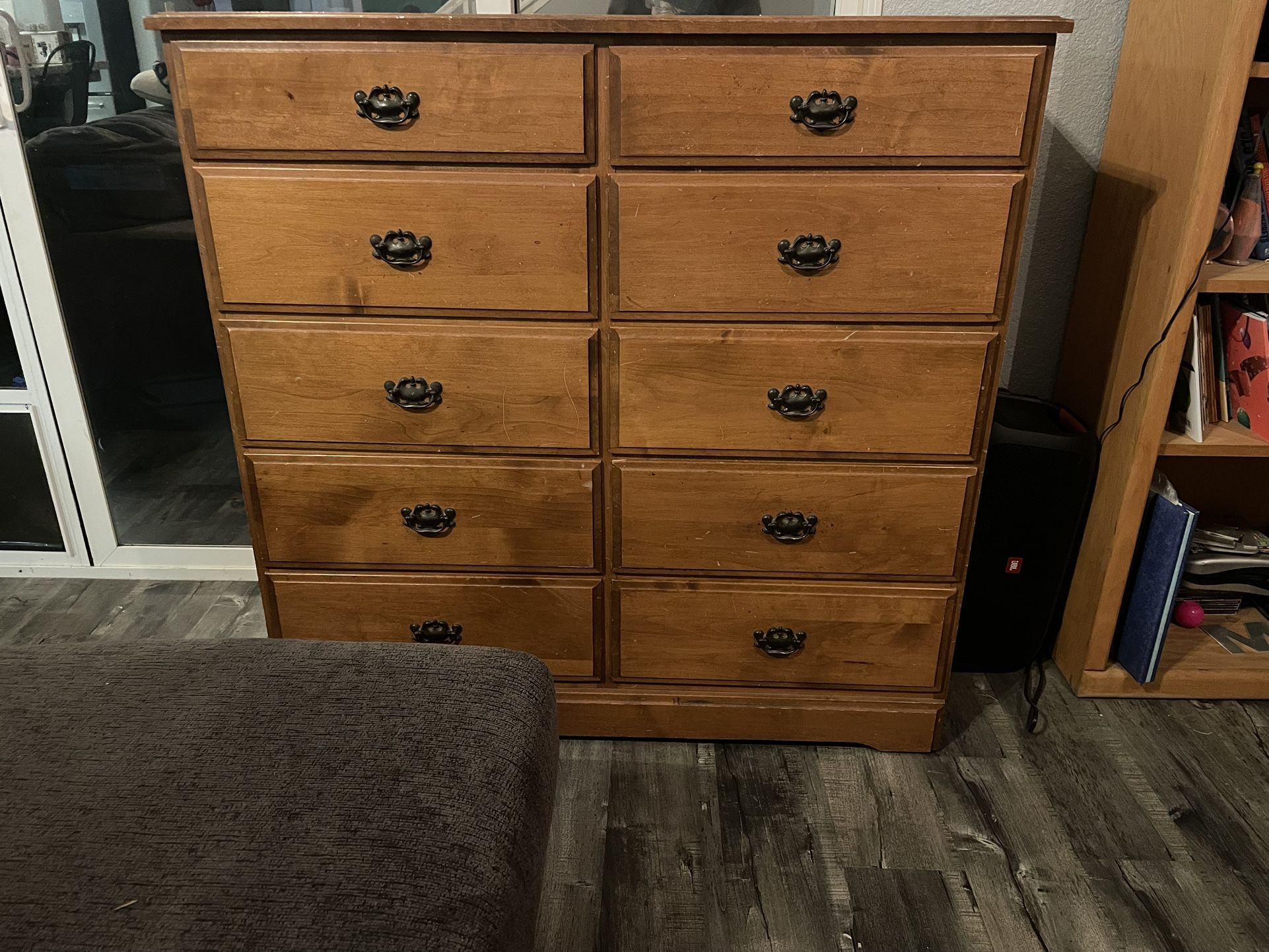Wood Dresser 