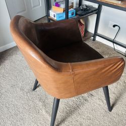 Ellaville Style Accent Armchair - Clean, Comfortable, Great Condition