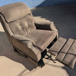 Recliner chair