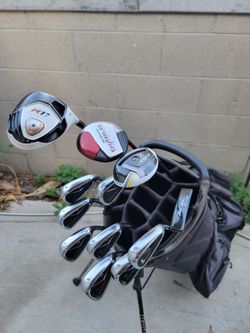 Taylormade R11 & R9 Golf Club Set Right Handed W/Bag Boy Stand Bag