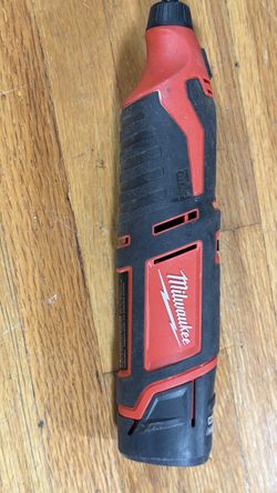Milwaukee M12 2460-20 Cordless Rotary Tool With High Output CP2.5 Battery