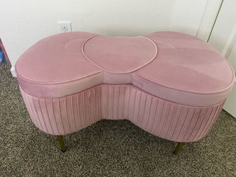 Hello Kitty Pink Storage Bench
