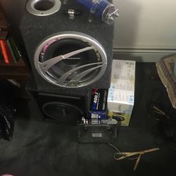 Subwoofers And Amps 