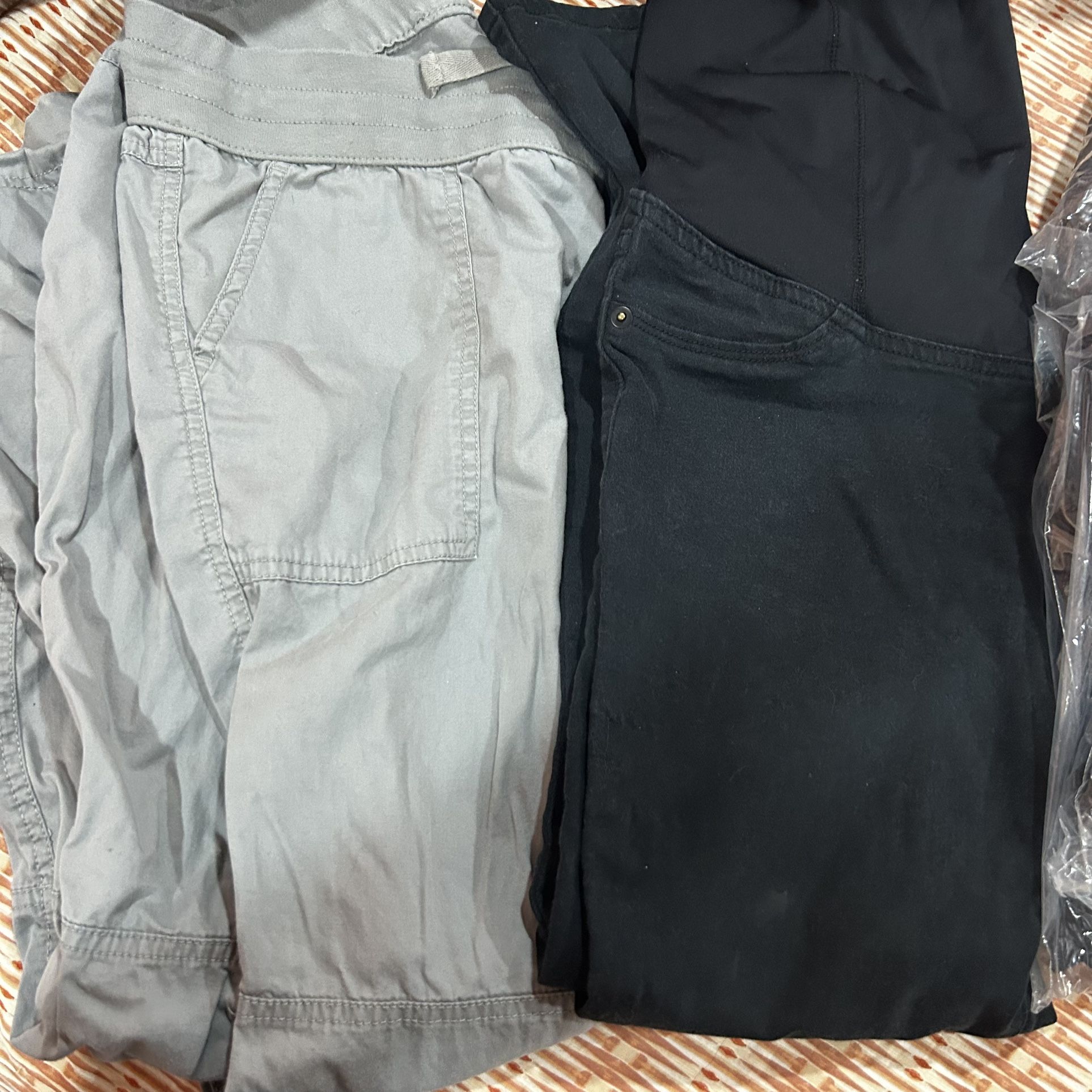 Maternity Pants bundle NWT