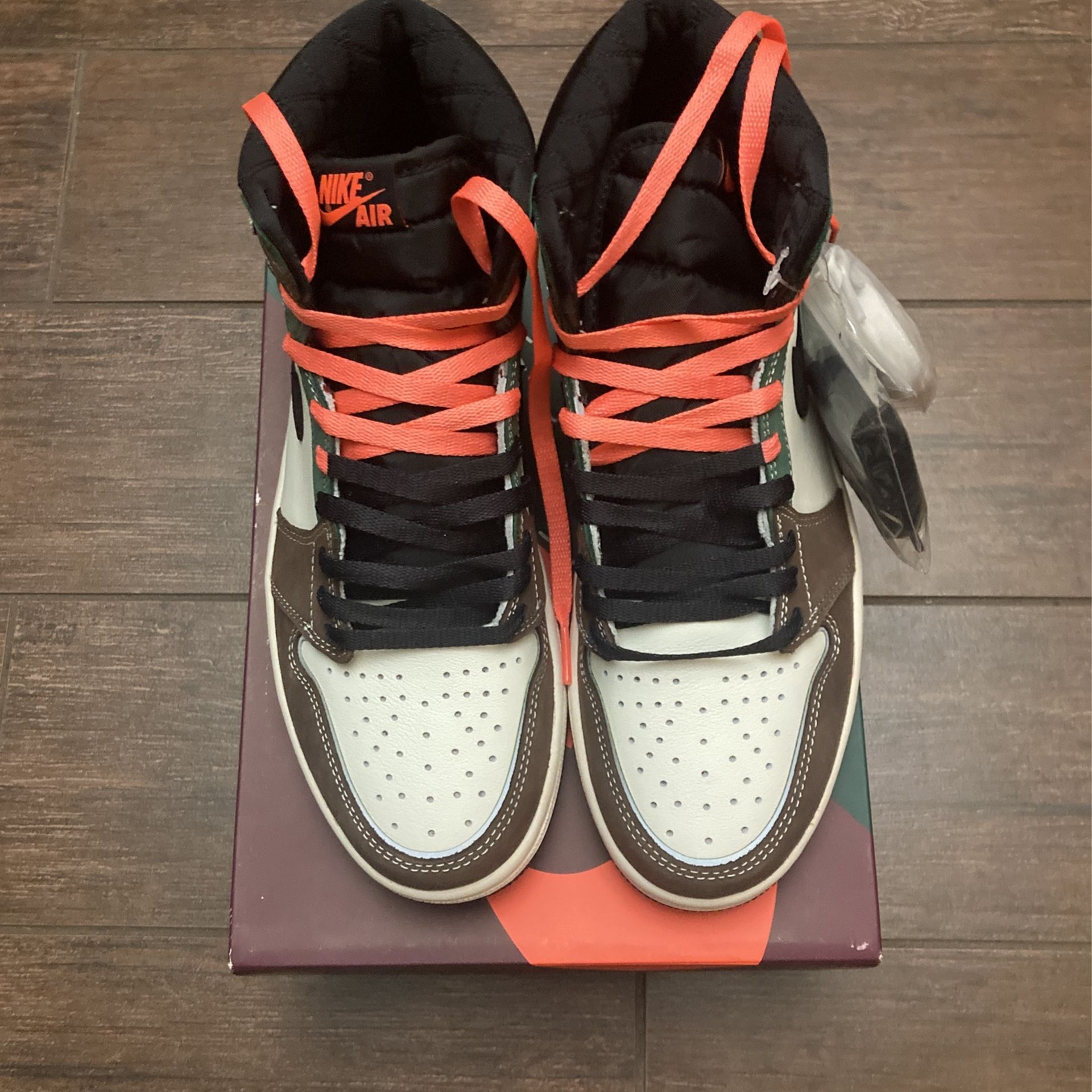 Air Jordan 1 Retro High OG Men’s Size 8.5 Brand New