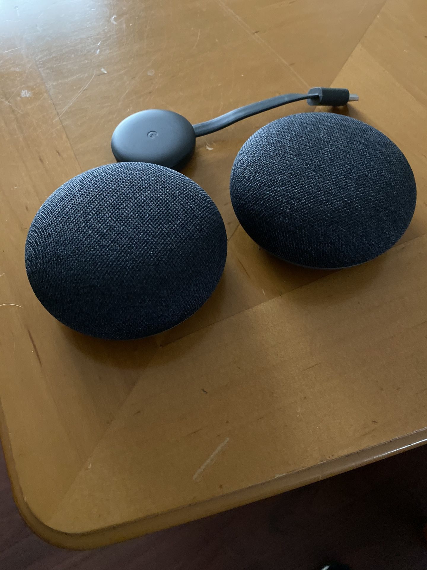 Google Chromecast Starter kit + another Google home mini (OBO)