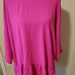Perfectly Priscilla Fushia Top Size 3XL 
