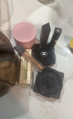 Make Up Bag With Make Up