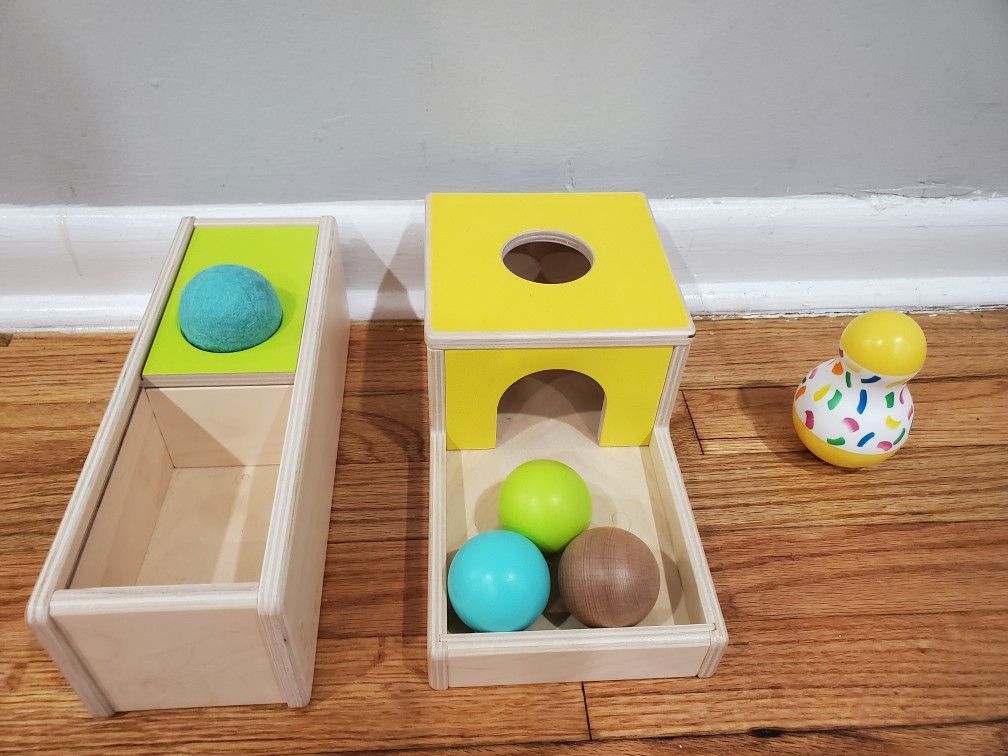 Lovevery Montessori-Inspired Baby/Toddler Toy Set