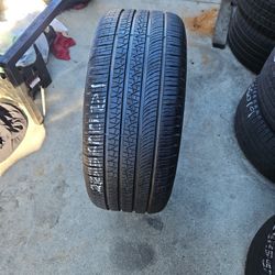 One 265/40/21 Pirelli PZERO 