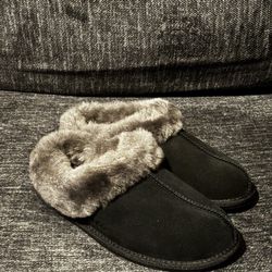 Ugg Slippers 