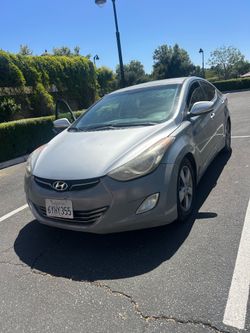 Hyundai Elentra 2013
