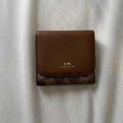 Coach Small Trifold Wallet in Signature Canvas