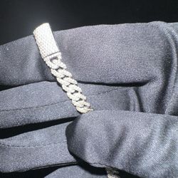 10KWG Miami Cuban Bracelet With Natural Diamonds