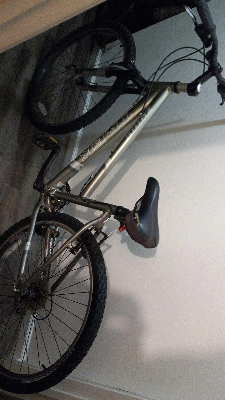 2012 Trek 3900