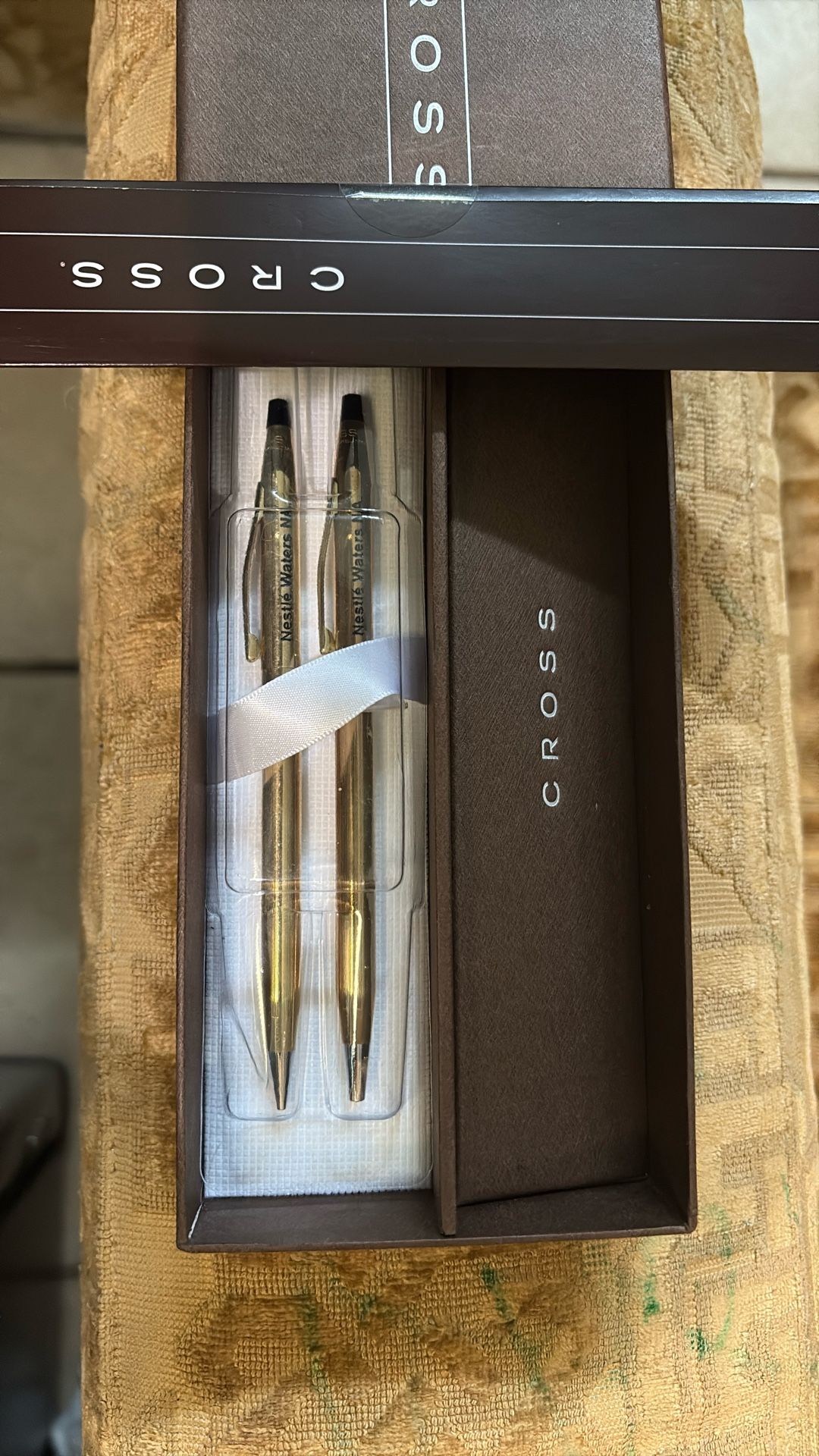 Gold Cross Pen Set