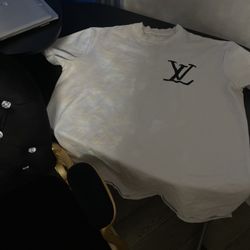 Louis Vuitton T-shirt
