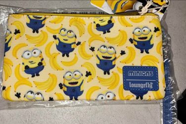 Minions loungefly pouch