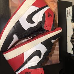 Air Jordan 1 Retro High OG GS 'Black Toe Reimagined'