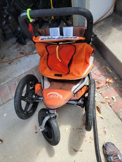 Bob stroller. older model.