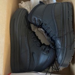 Nike Boots