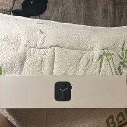 Apple Watch SE 44mm