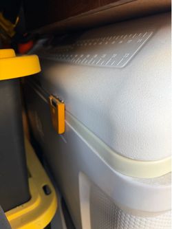 Igloo cooler 165qt