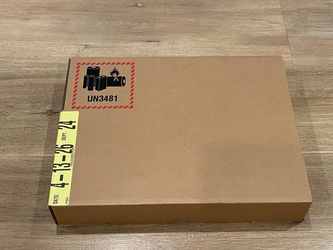 NEW/SEALED 2026 M5 Macbook Air 13" 16GB RAM/512GB SSD