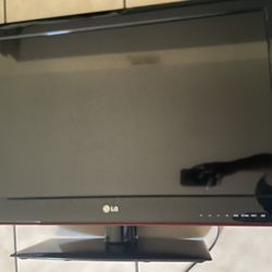 LG TV (not a smart tv)