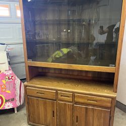 Hutch Cabinet