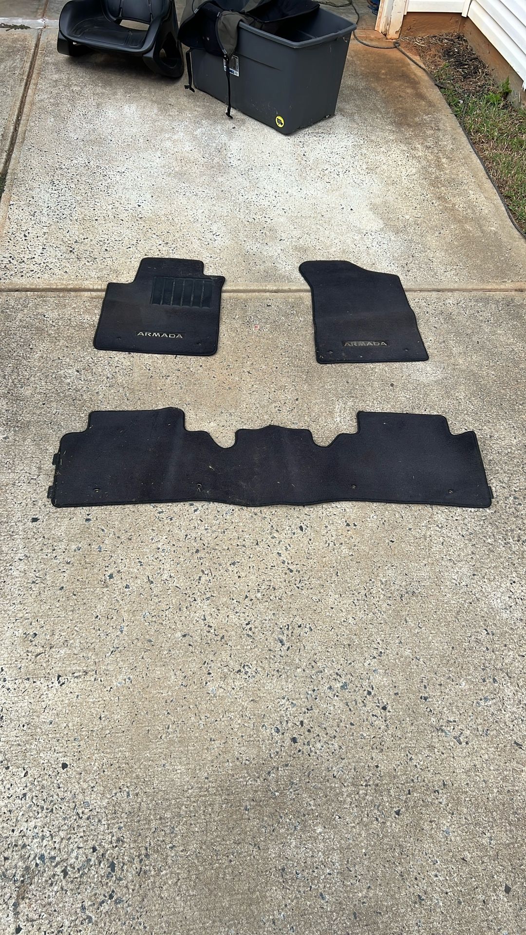 OEM 2016-2020 Nissan Armada Floor Mats 