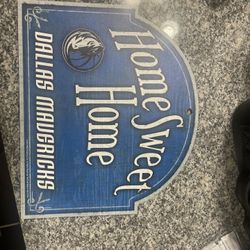 Dallas Mavs Sign