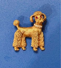 Vintage Textured Nemo Poodle Dog Brooch (circa late 50’s)